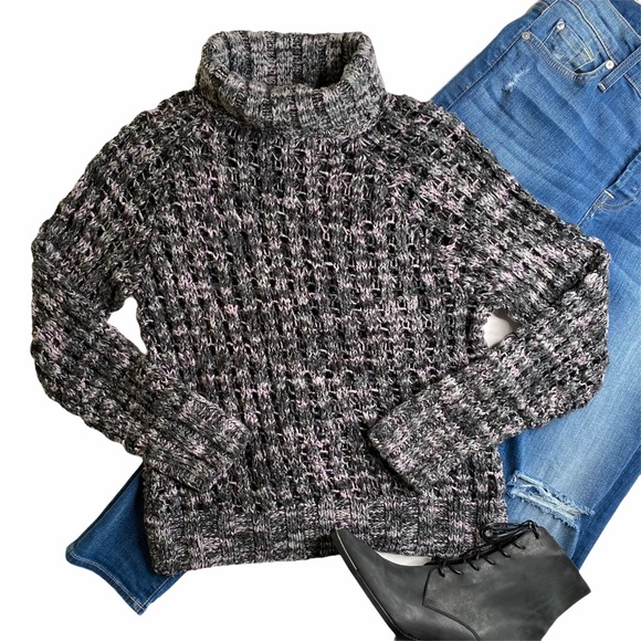 Liz Claiborne Sweaters - LIZ CLAIBORNE AXCESS Bulky Knit T-Neck Sweater L